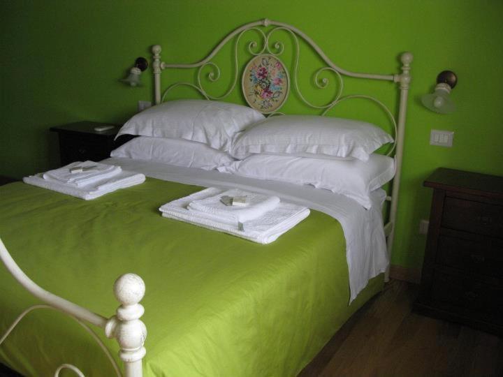 Pietra Maula Agriturismo Castelraimondo Exteriör bild